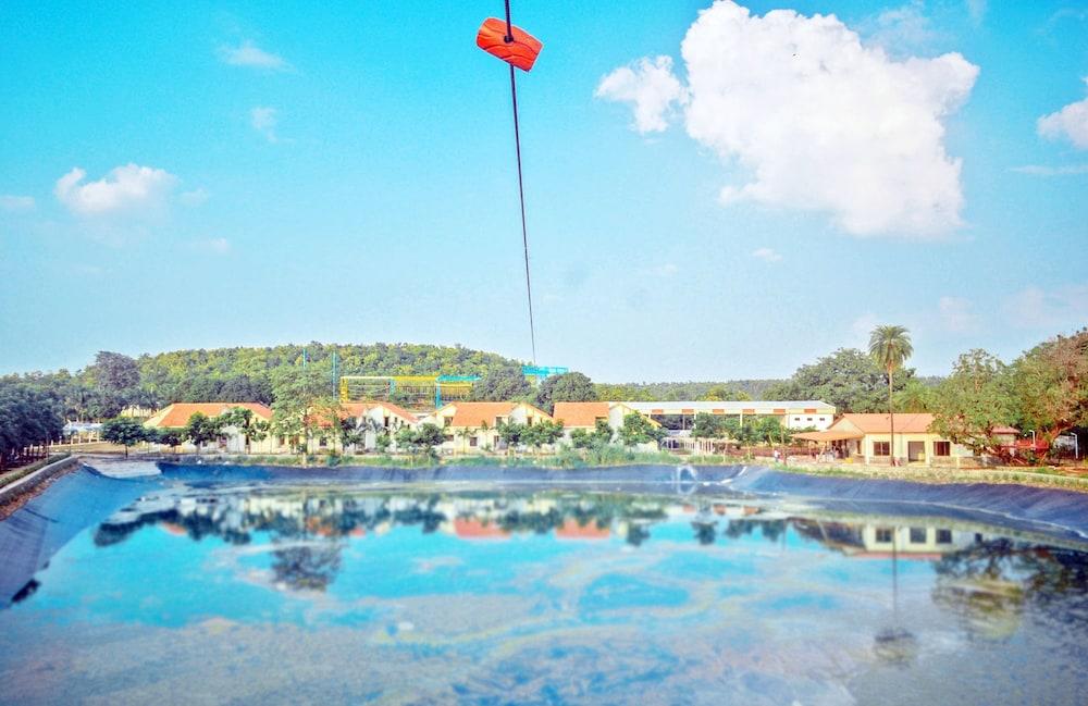 Graces Resort Outdoor Pool