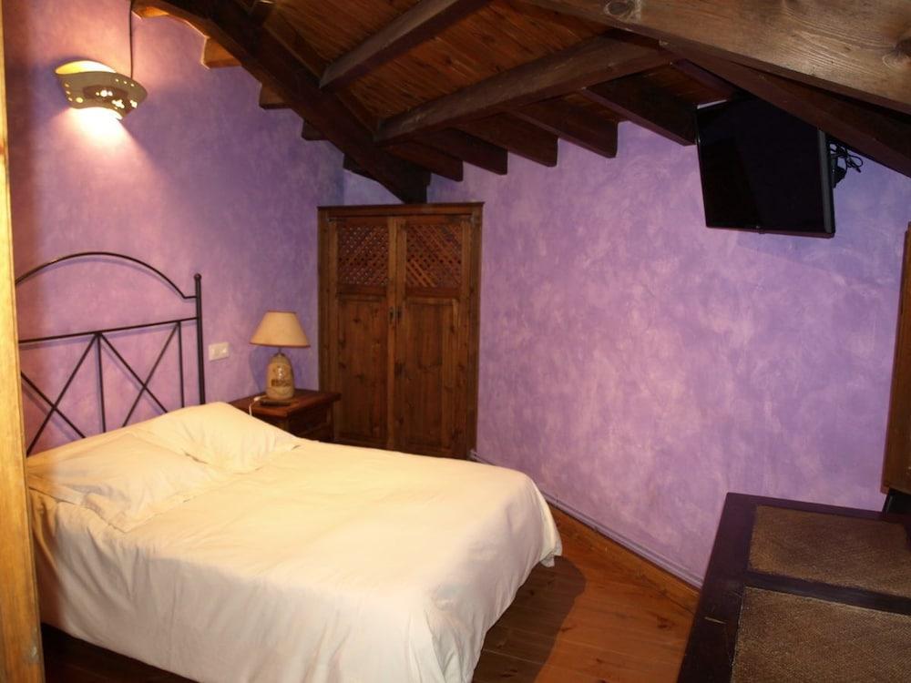 Torre los Templarios Room