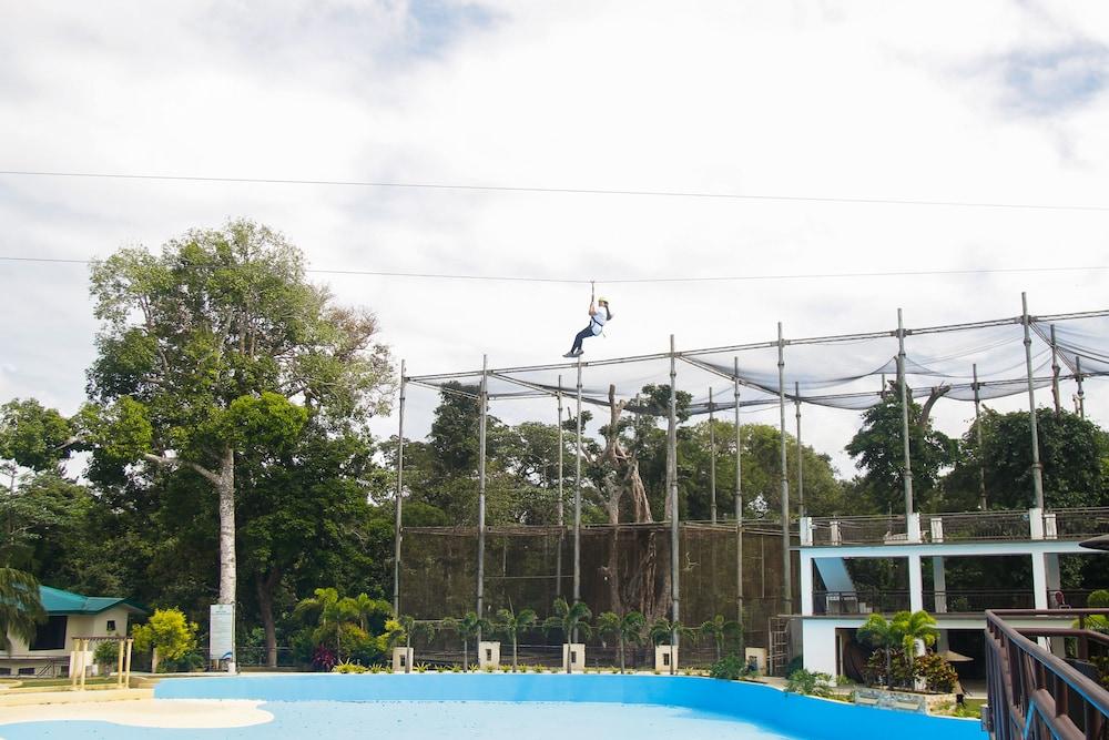 Forest Crest Nature Hotel and Resort Powered by ASTON Property Grounds