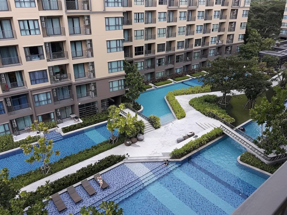 Rain Cha-am Pool View Featured Image