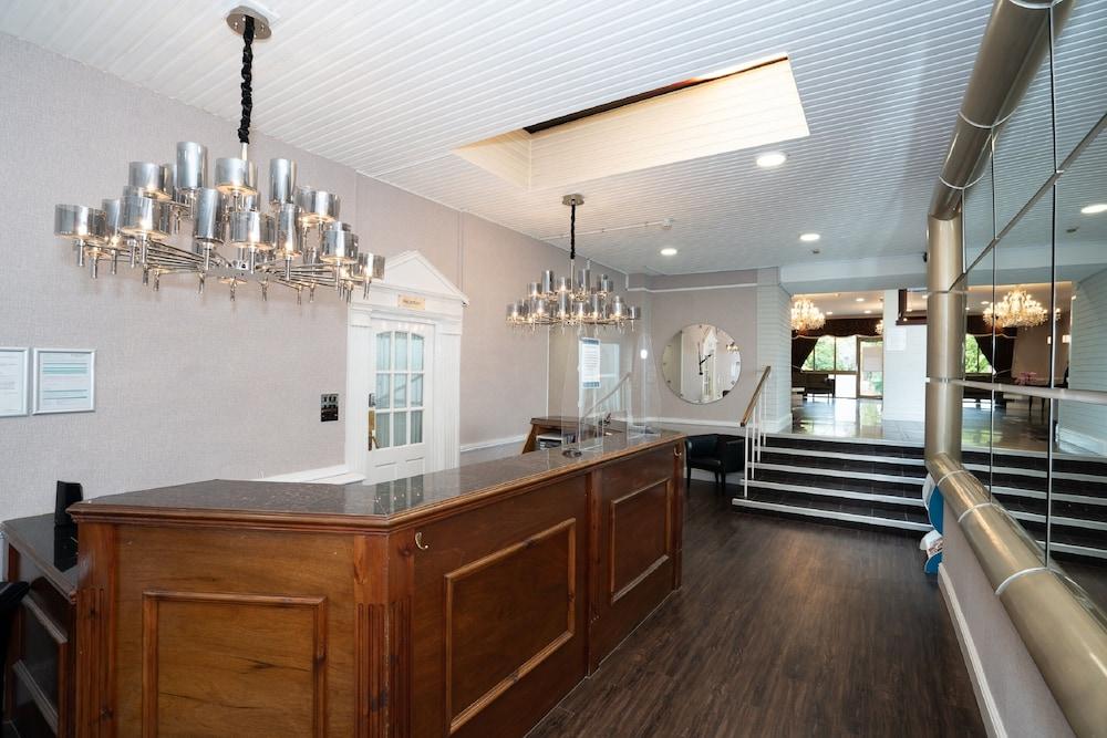 The Jephson Hotel, BW Signature Collection Reception