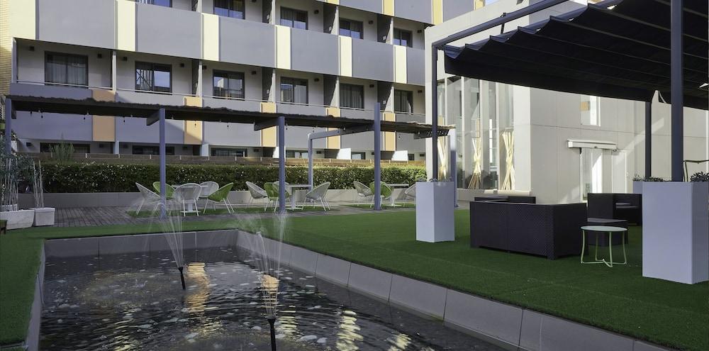 Hotel Vincci Zentro Zaragoza