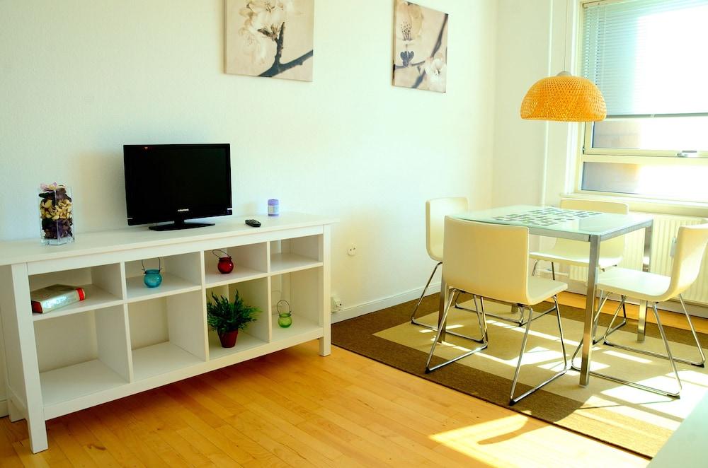 Studio Rådmandsgade In-Room Dining