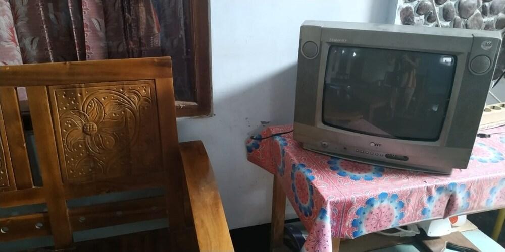 بوندوك ويساتا جاتي ديري جاتيجاجار سياريا داخلي