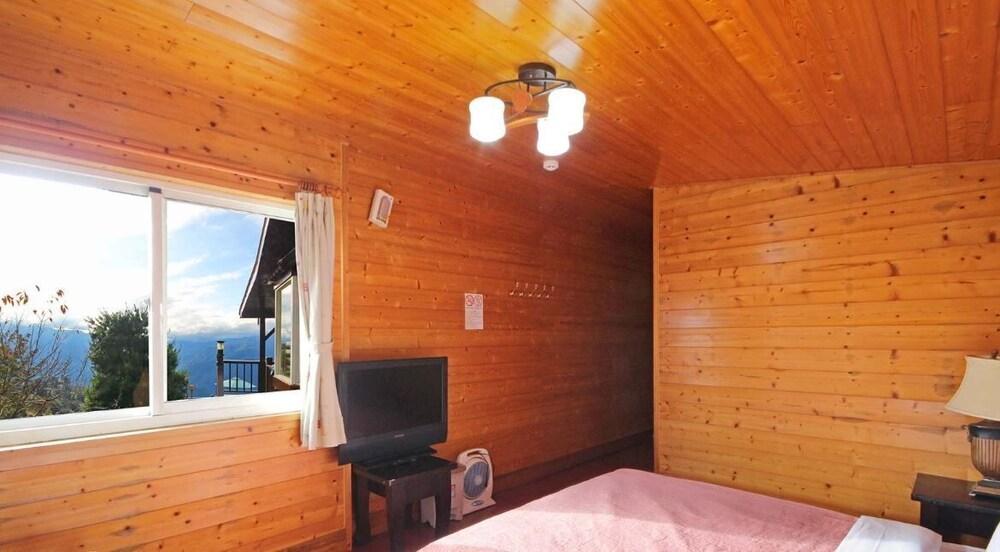 Xiayun Room