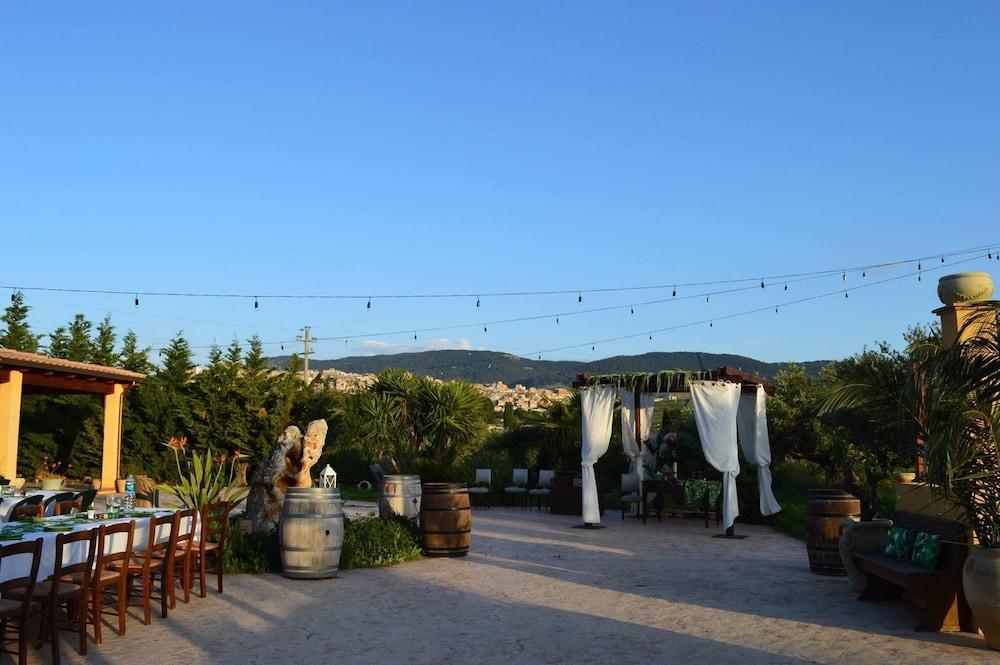 B&B Antico Frantoio Property Grounds