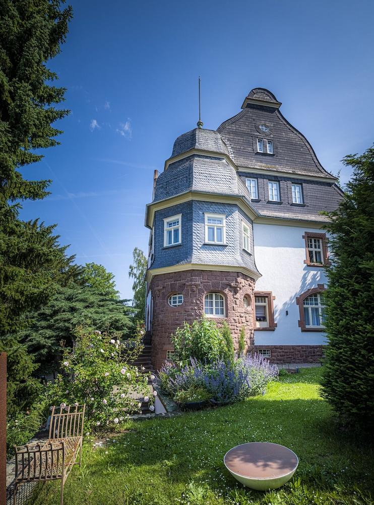 Blumeins - Das Refugium Exterior