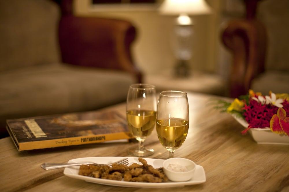 The Kipling Lodge Ranthambore Hotel Lounge