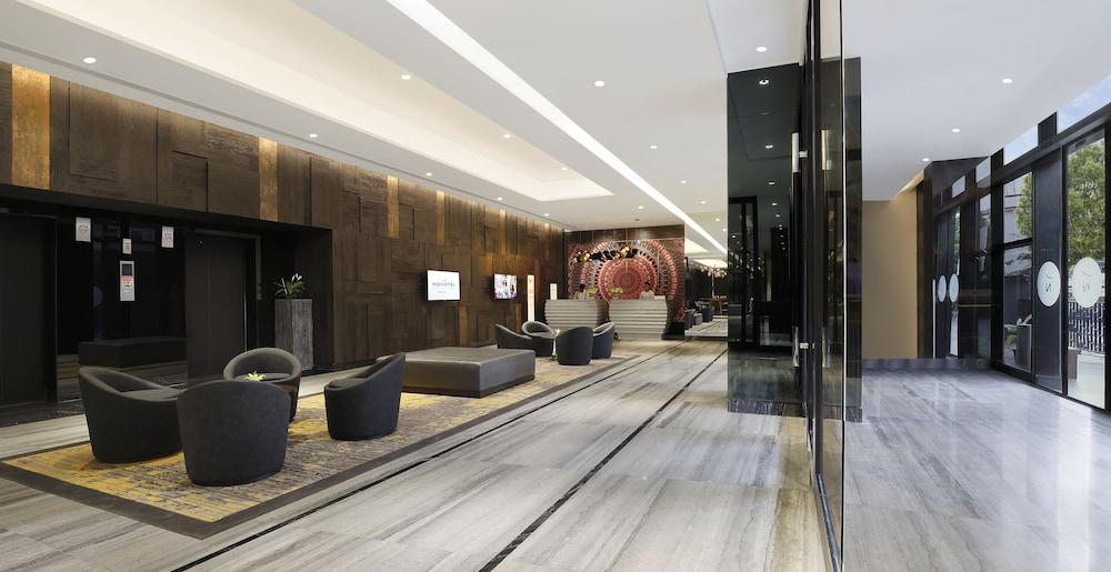 Novotel Chennai Chamiers Road Hotel