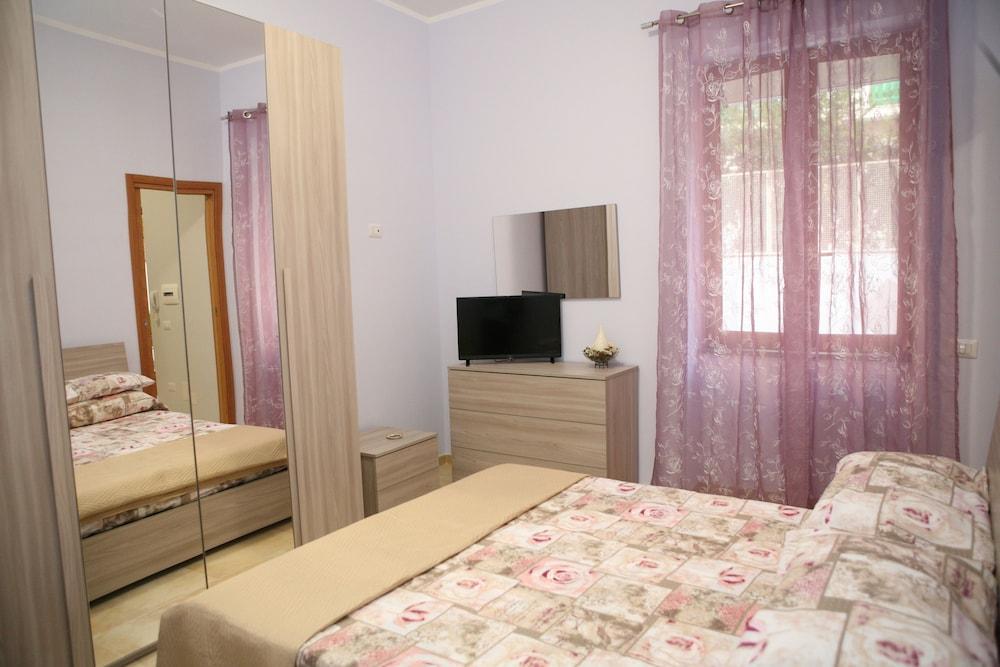 تيتوس آند كايوس بيد آند بريكفاست غرفة