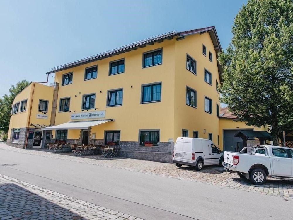 Gasthof Metzgerei Linsmeier Exterior