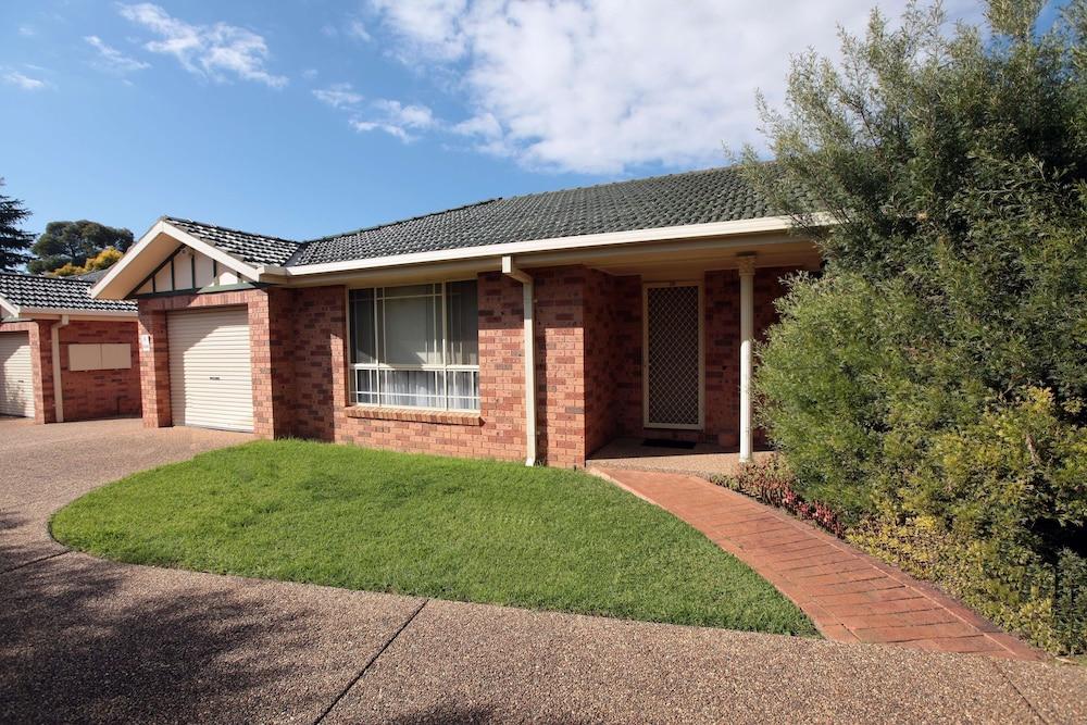 بست ويسترن أمباسادور موتور إن آند أبارتمنتس المنطقة الخارجية