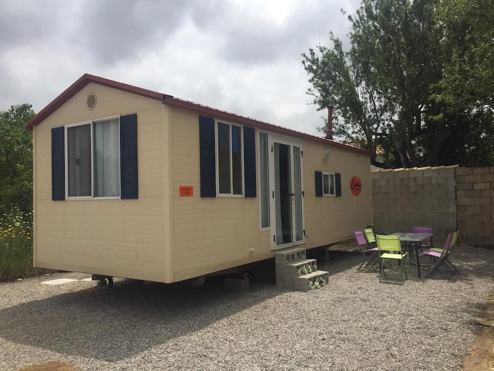 Tiny Casa - Mobile House Exterior