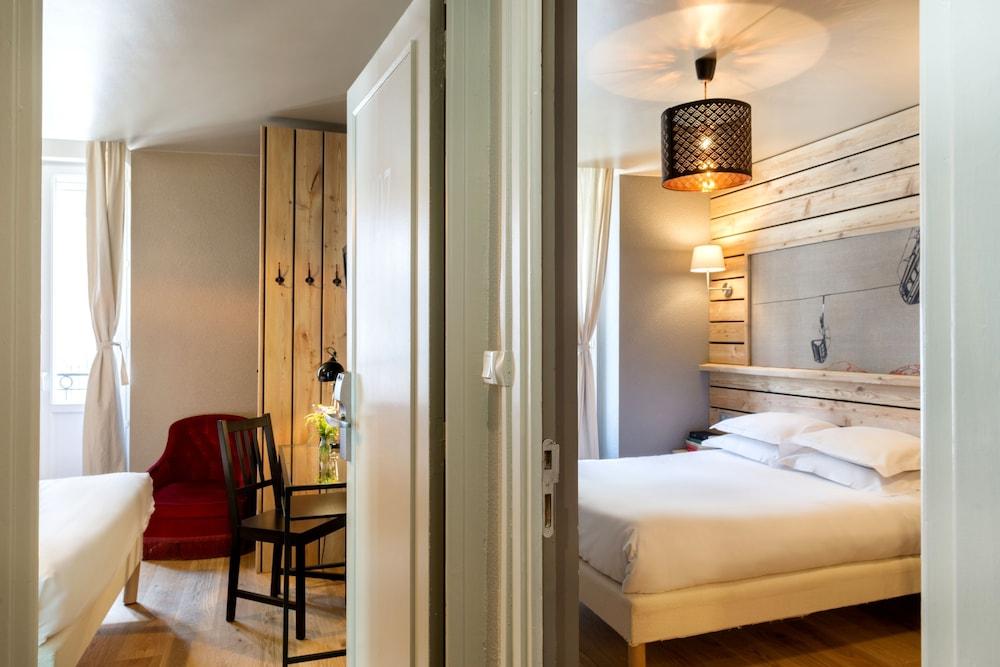 Hôtel de Russie Room