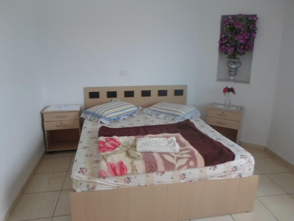 Résidence Bloc C Room