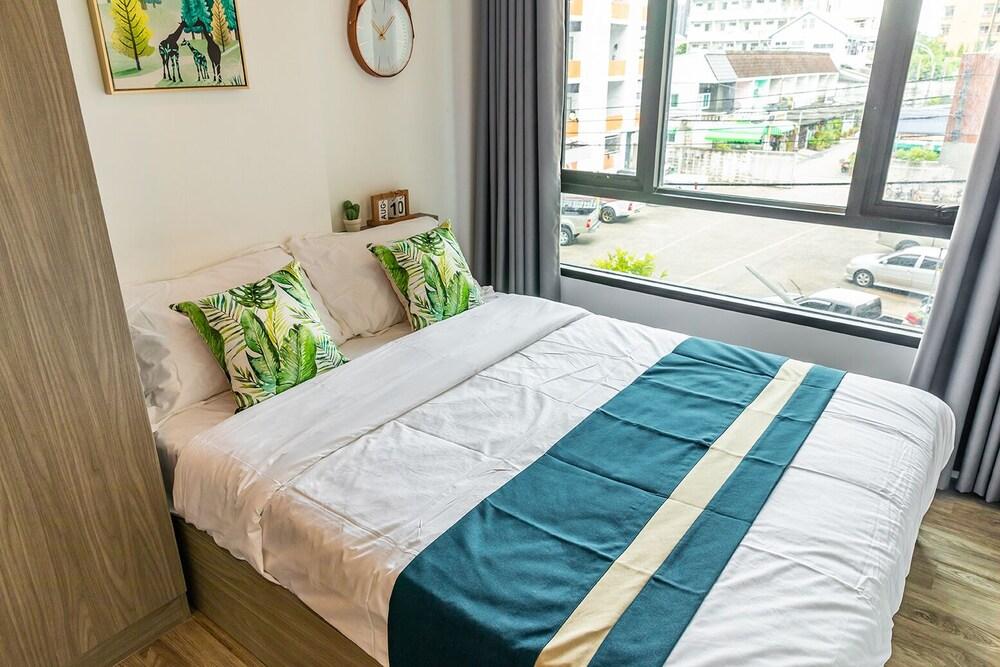 Apartment 450m from BTS with Sky Pool - bkbloft3 Room
