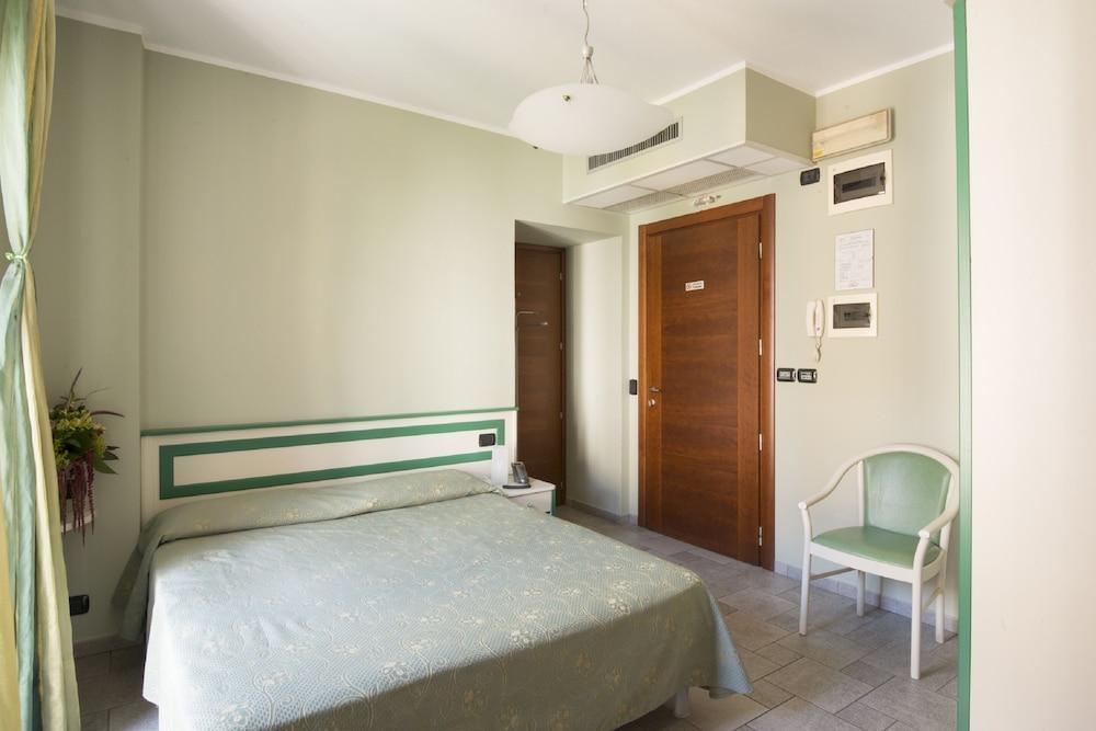 Class Residence 2 Interior