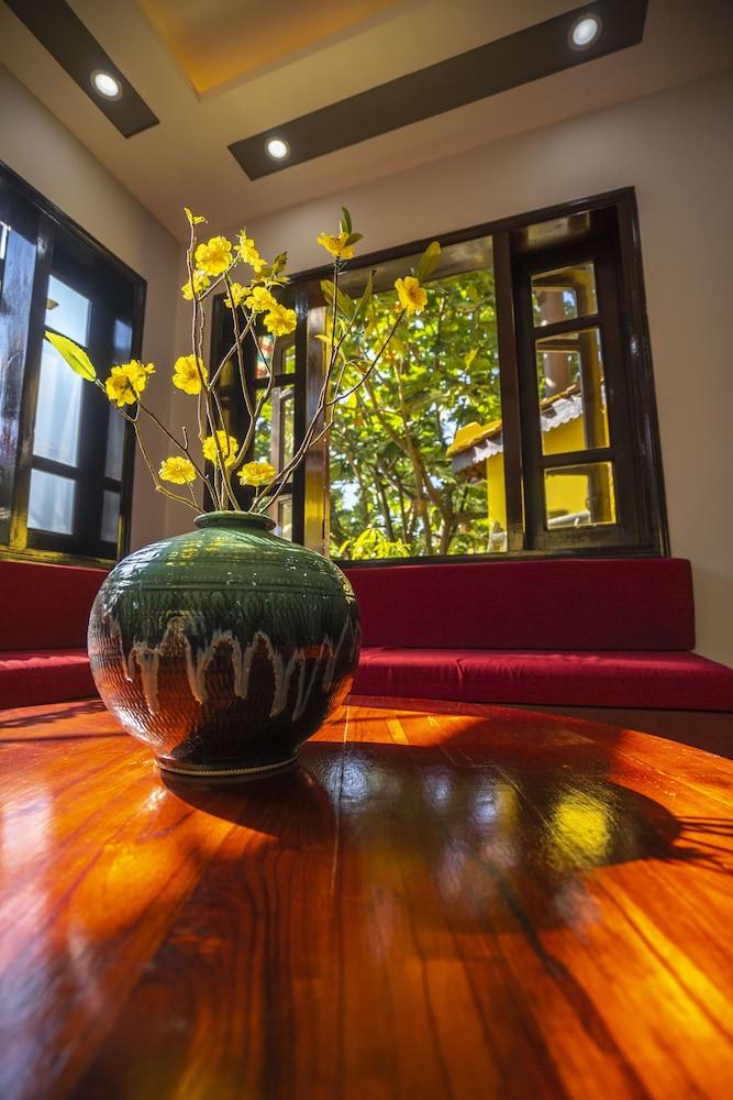 Hoi An Riverside Resort & Spa Lobby