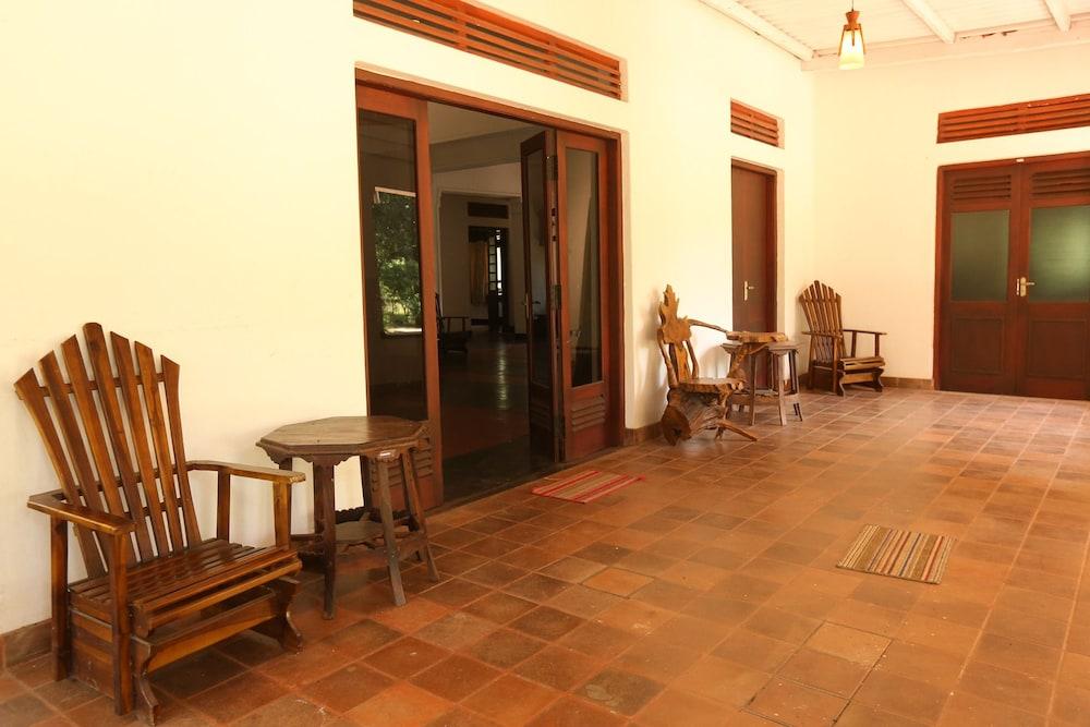 Mango Tree Rest Interior