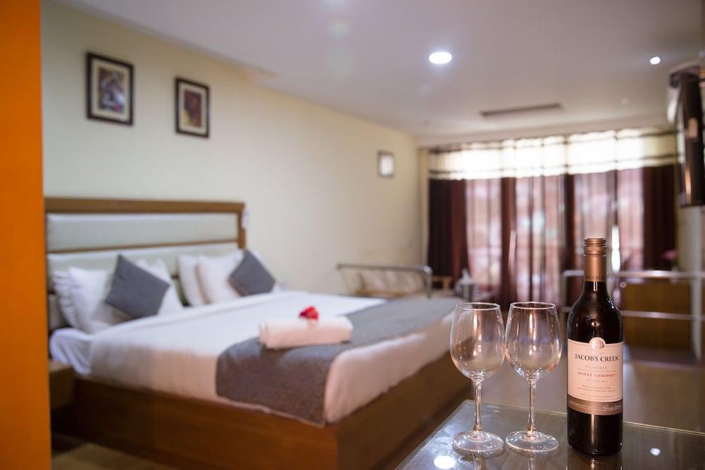 Hotel Shobla Royale
