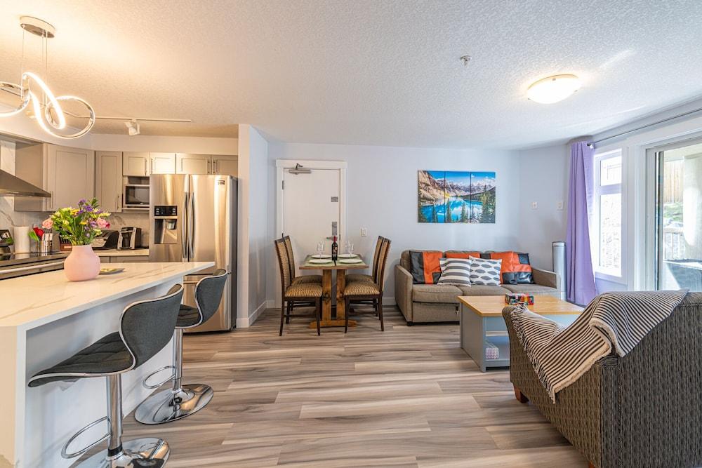 WindTower Resort - 1 BR Suite or 1 Single Room Featured Image