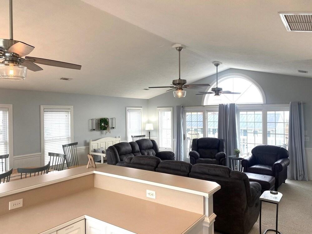 Half and Half - 4 Br Home Others