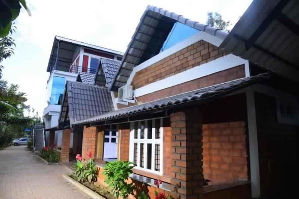 Coorg Gateway Resort Exterior