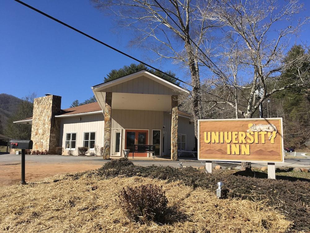 The University Inn