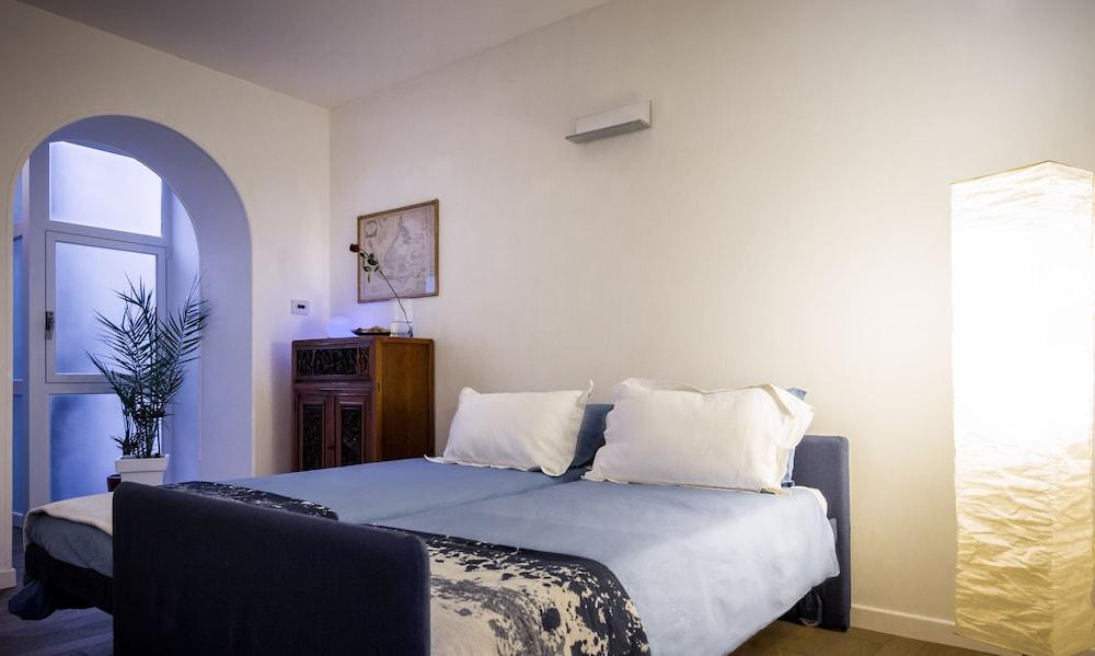 Como Design Apartment Room