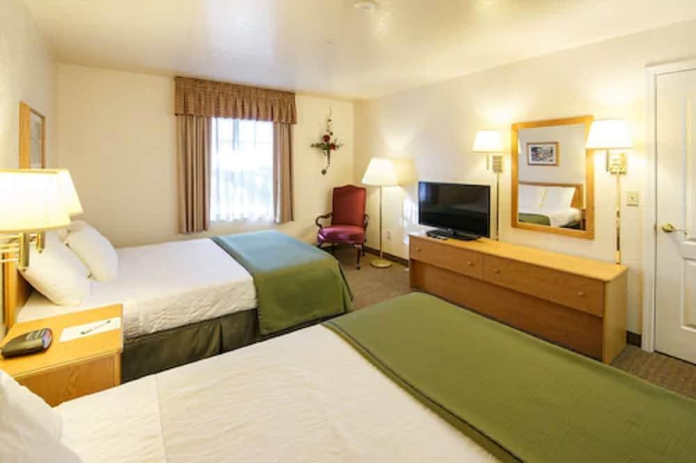 Murphys Inn Motel Room