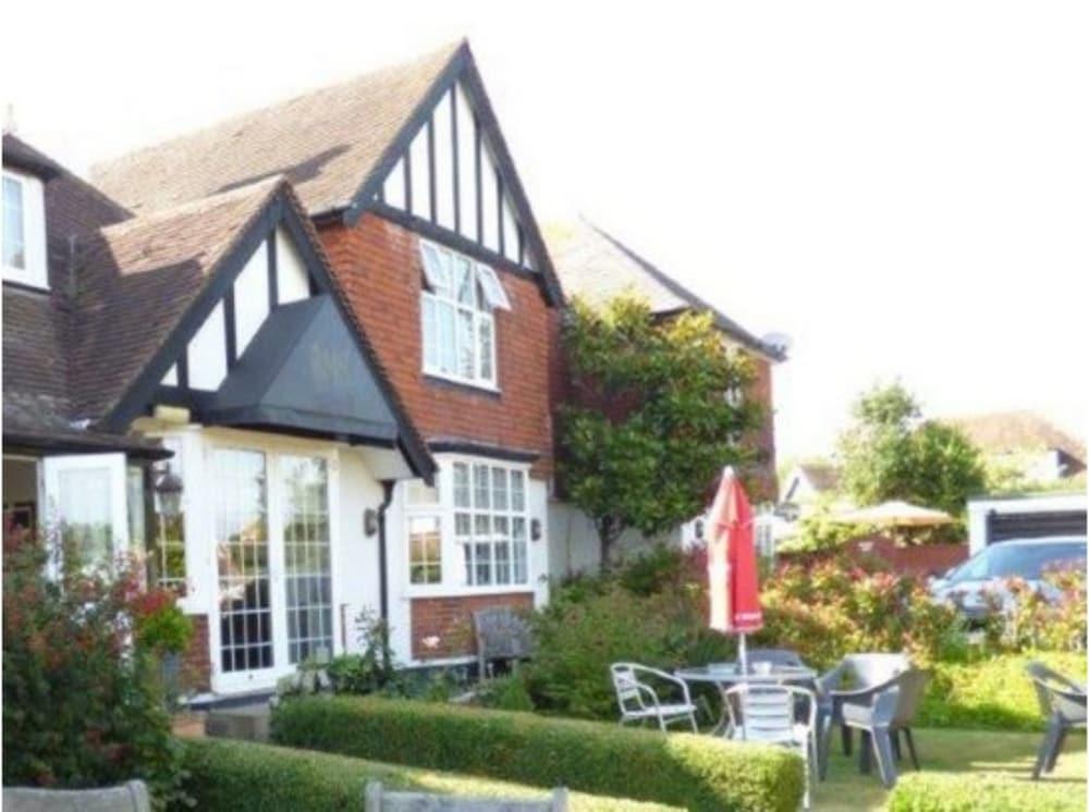 Rustington Manor Hotel