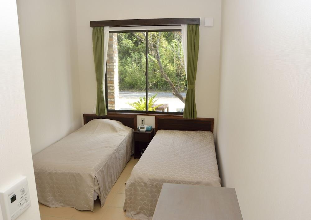 Lodge Ocean Room