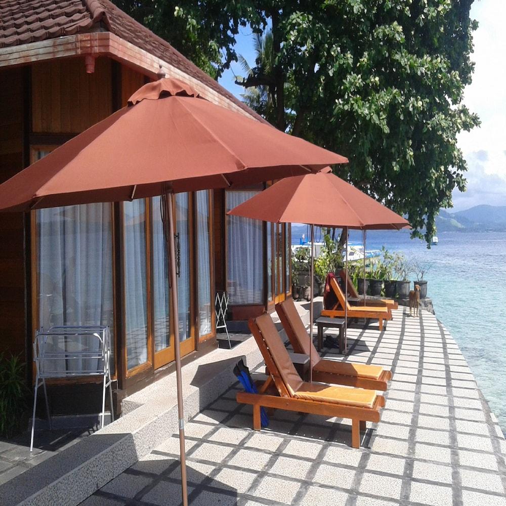 Tanta Moon Luxury Villas Siladen Island