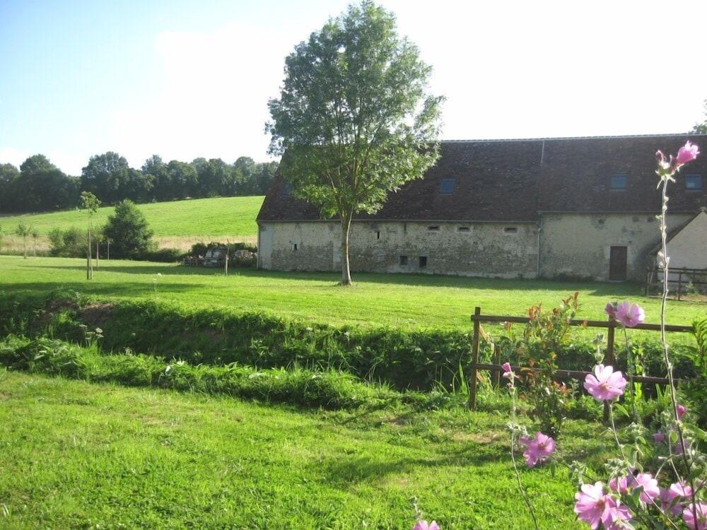 لو مولان دو شومب برونو المنطقة الخارجية