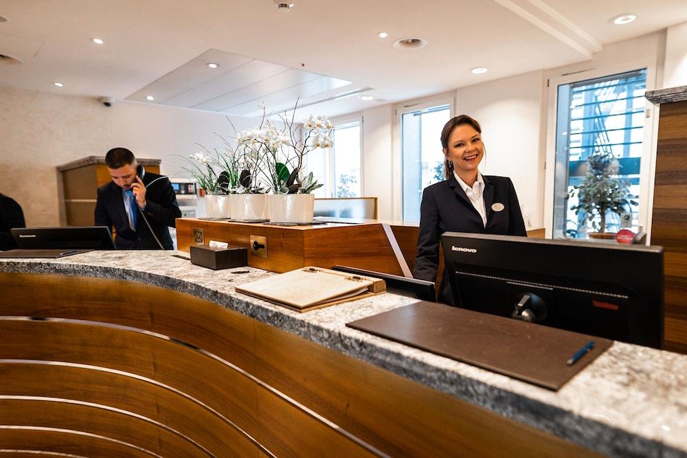 Glärnischhof by Trinity Reception