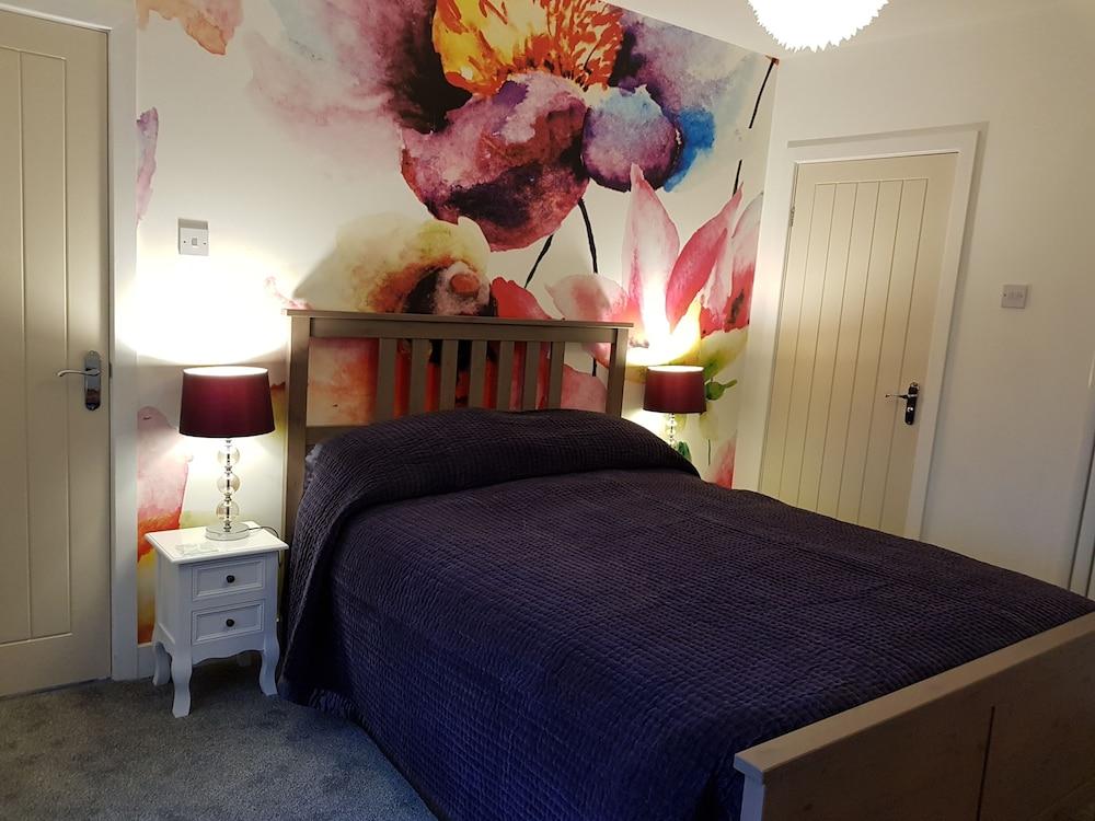The Snug Room
