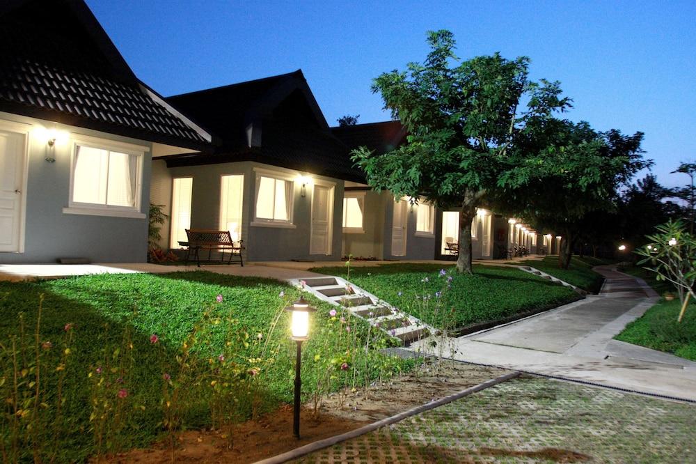 Amarin Resort Chiang Rai Exterior