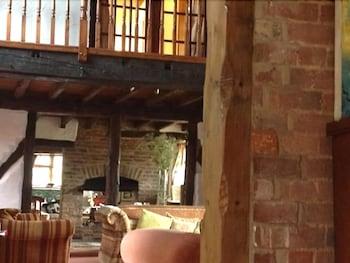 Smithy Studio Bed and Breakfast Hotel Interior