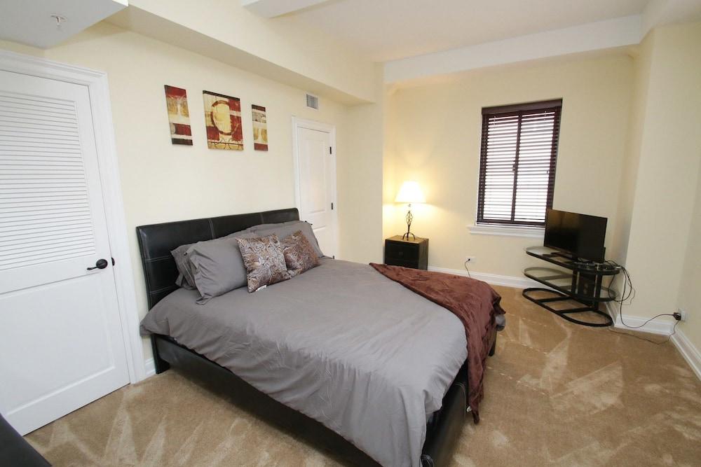 Renaissance Properties - W Rittenhouse Sq Room