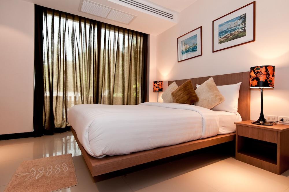 Karonview 2 Room