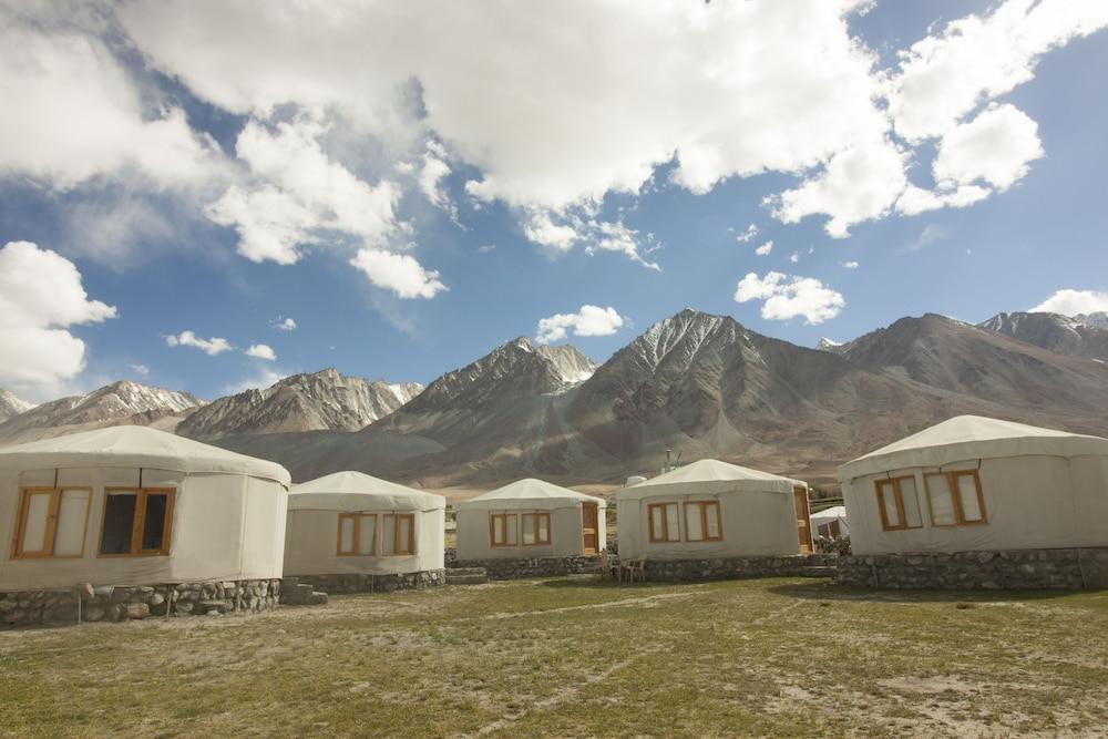 Pangong Sarai Exterior