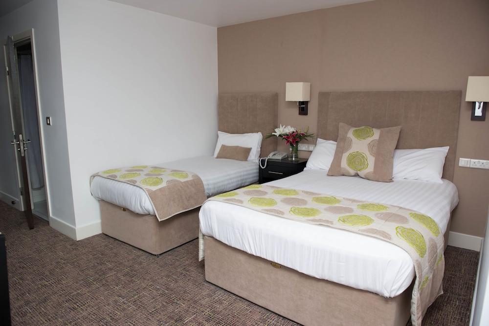 Harry's of Kinnegad Guestroom