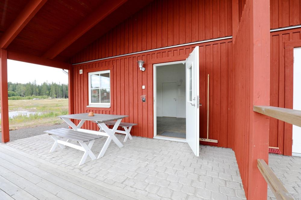 Kosta Lodge