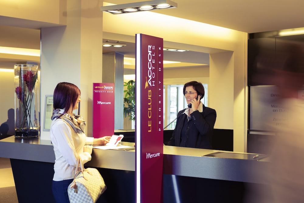 مركيور هوتل برستول شتوتجارت سينديلفينجين منطقة الاستقبال