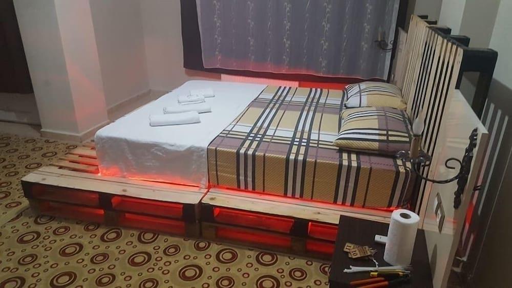 أنتاكيا 1 بد روم 2 باي دريم أوف هوليداي غرفة