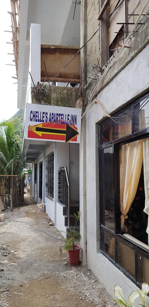 Chelle's Apartelle - Inn Property Grounds