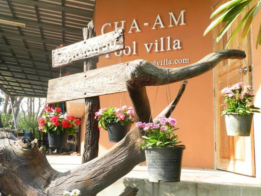 Cha-am Pool Villa Exterior detail