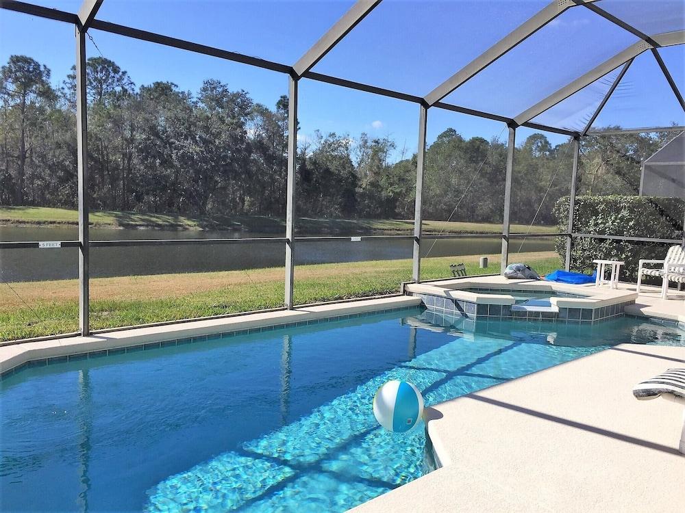 4636 5-bed Disney Area Pool Home, Cumbrian Lakes