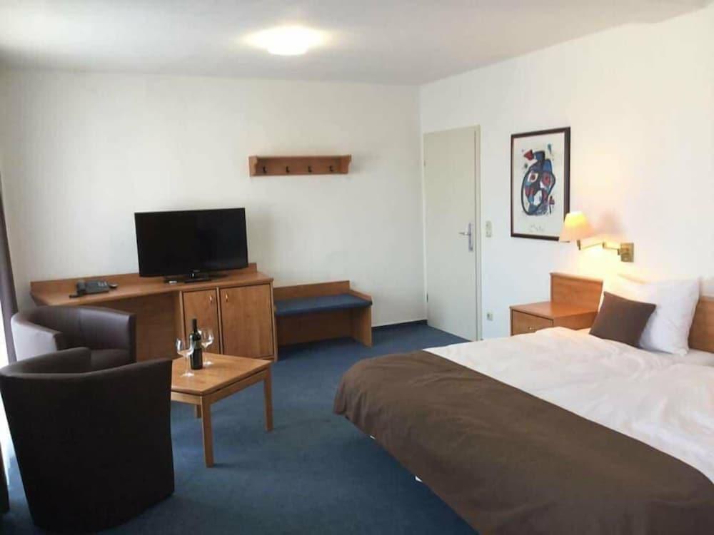 Sunibel Inn Hotel