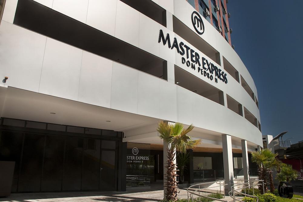 Master Express Dom Pedro II Exterior